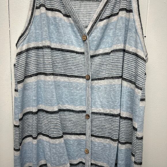 Haptics Striped Button Down Sleeveless Tie Front Top Size Small Flowy Fit - Picture 4 of 11